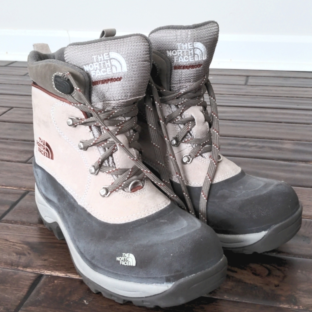 North Face Chillkat Waterproof Insulated Hiking Boot womens 9